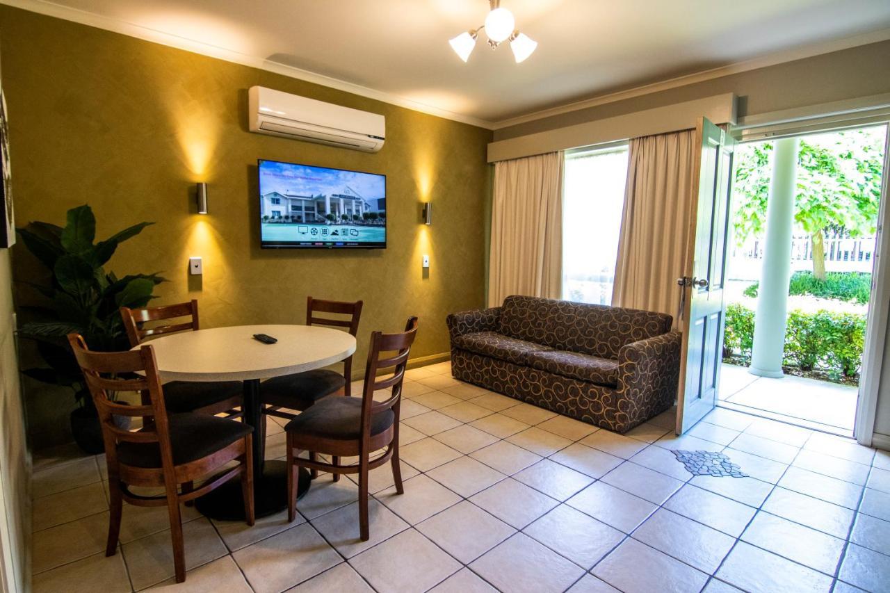 Albury Georgian Motel & Suites Ngoại thất bức ảnh
