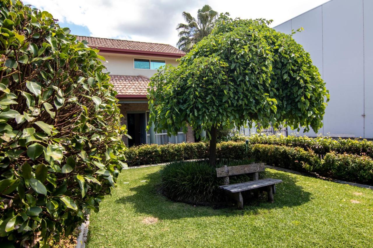 Albury Georgian Motel & Suites Ngoại thất bức ảnh